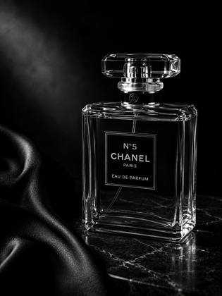 THE PERFUME